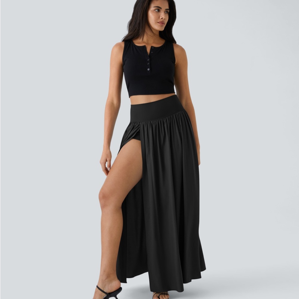 HALARA Black Maxi Skirt with Slit for Night Out